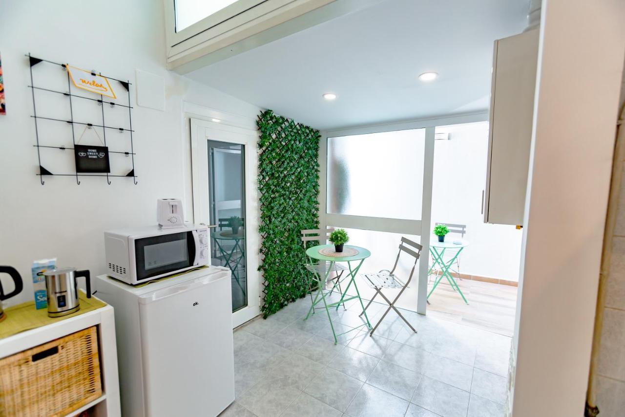 Antonella Home B&B บารี ภายนอก รูปภาพ
