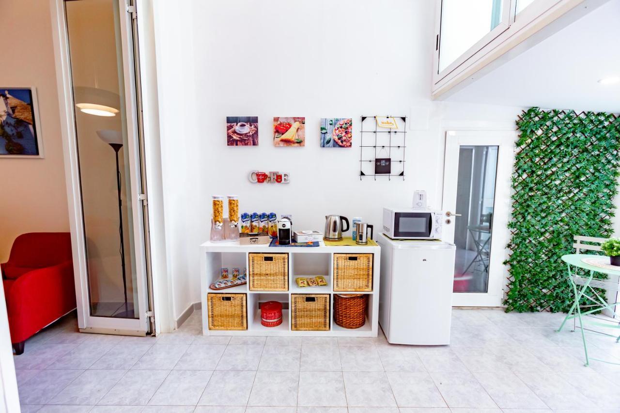 Antonella Home B&B บารี ภายนอก รูปภาพ