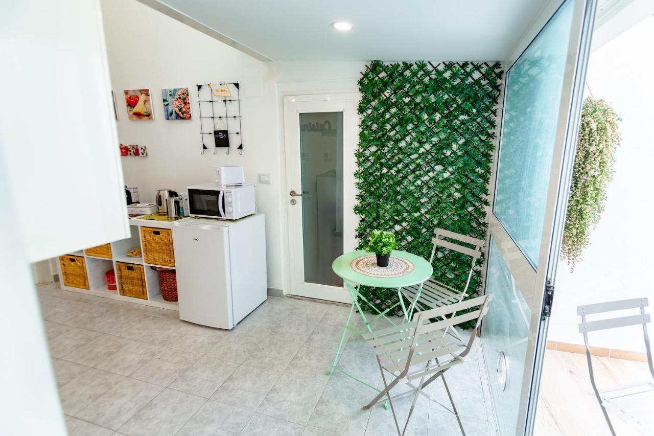 Antonella Home B&B บารี ภายนอก รูปภาพ