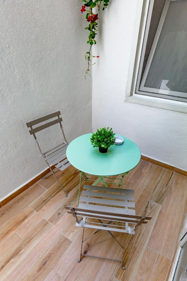 Antonella Home B&B บารี ภายนอก รูปภาพ