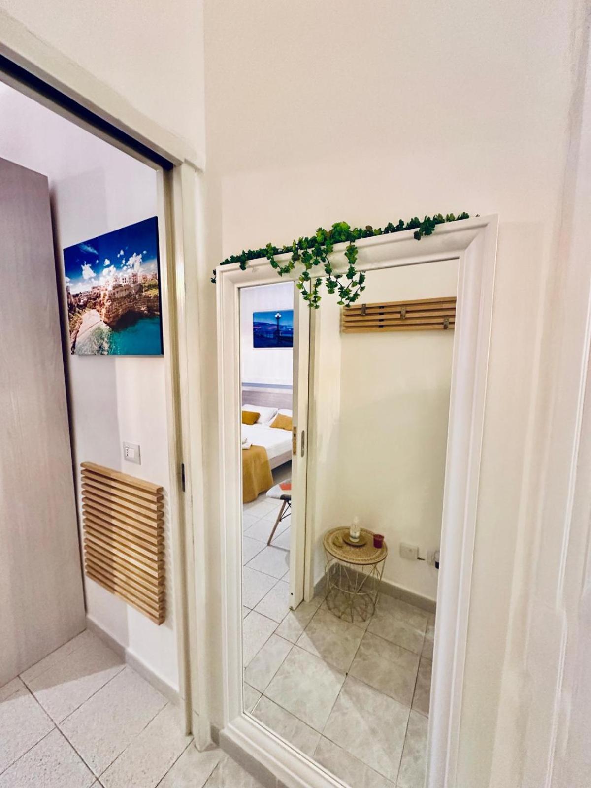 Antonella Home B&B บารี ภายนอก รูปภาพ