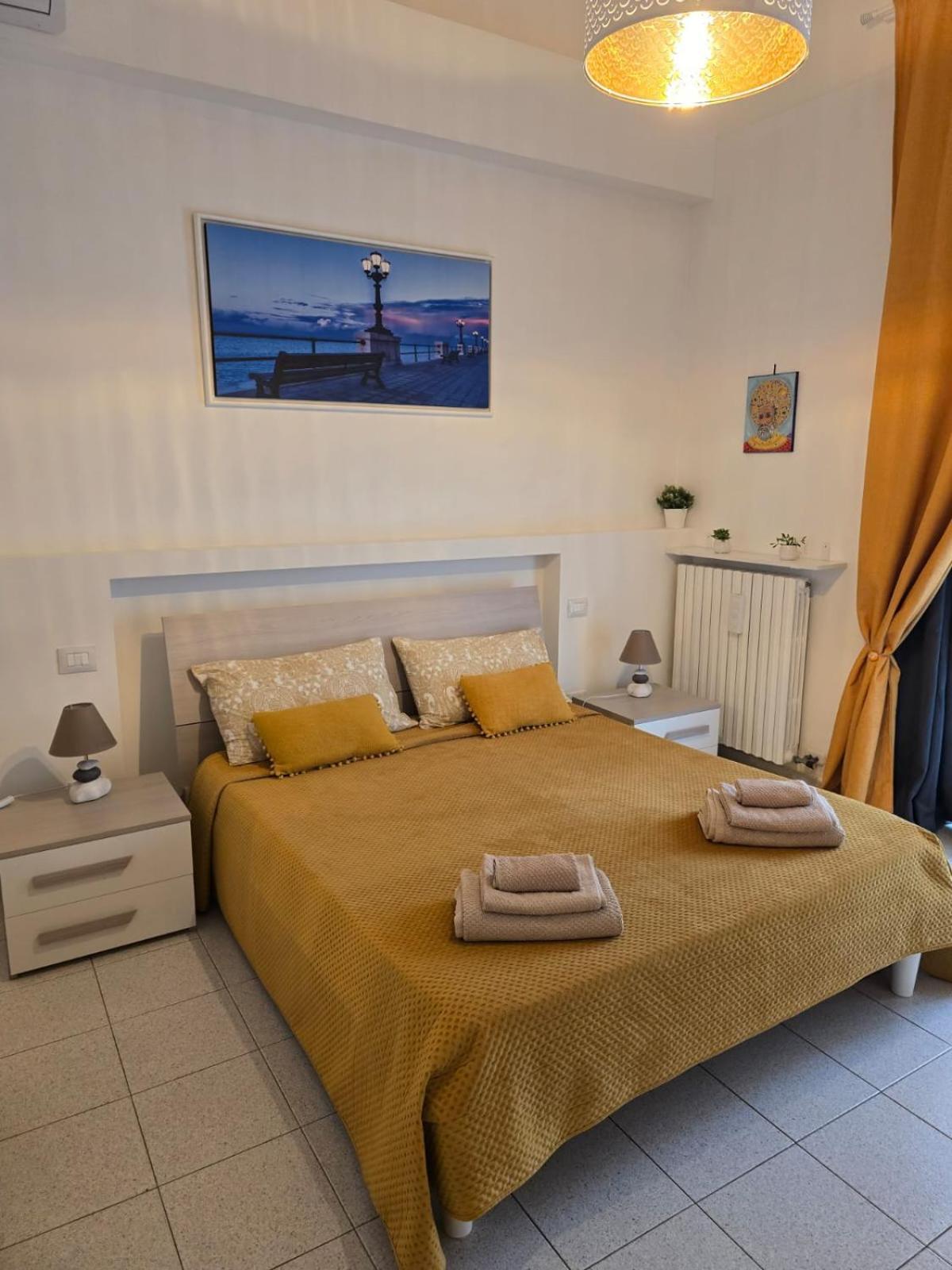 Antonella Home B&B บารี ภายนอก รูปภาพ