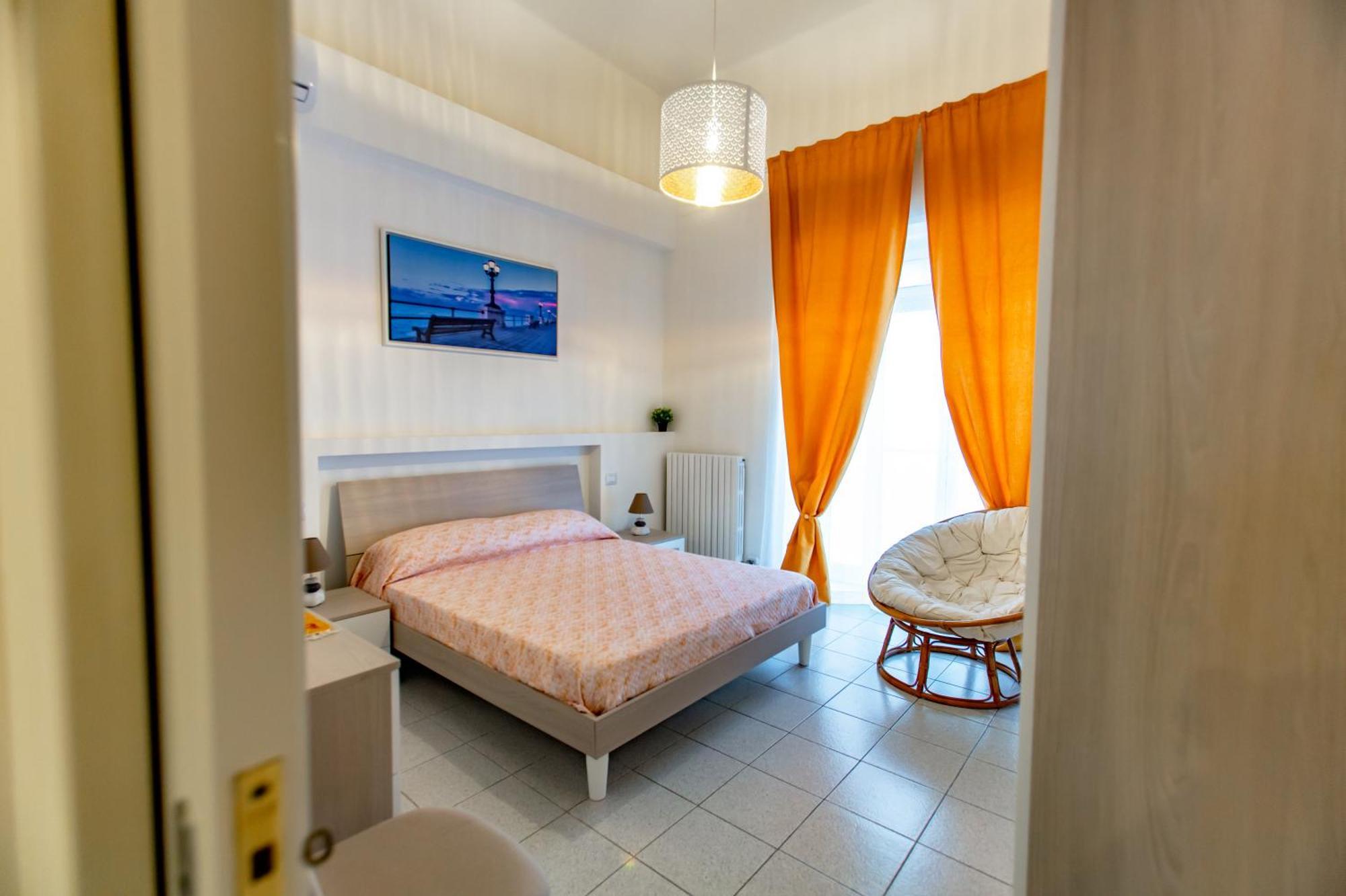Antonella Home B&B บารี ภายนอก รูปภาพ